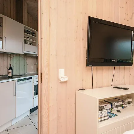 6 Person In Oksbol-by Traum * Oksbøl